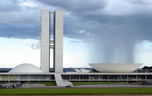 [Image of Brazilian National Congress]